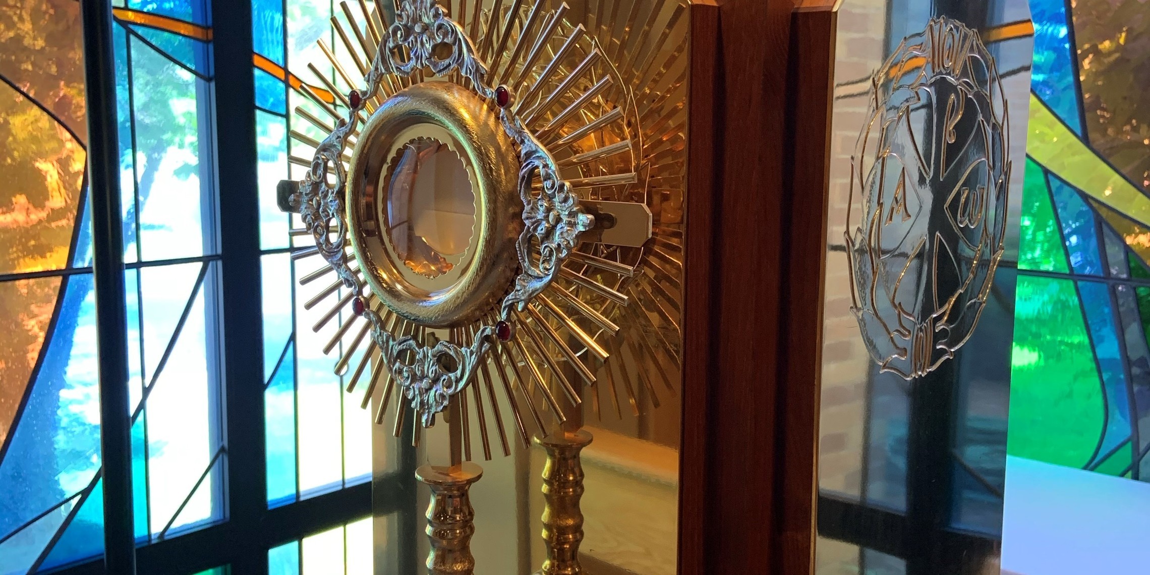 Adoration Monstrance1